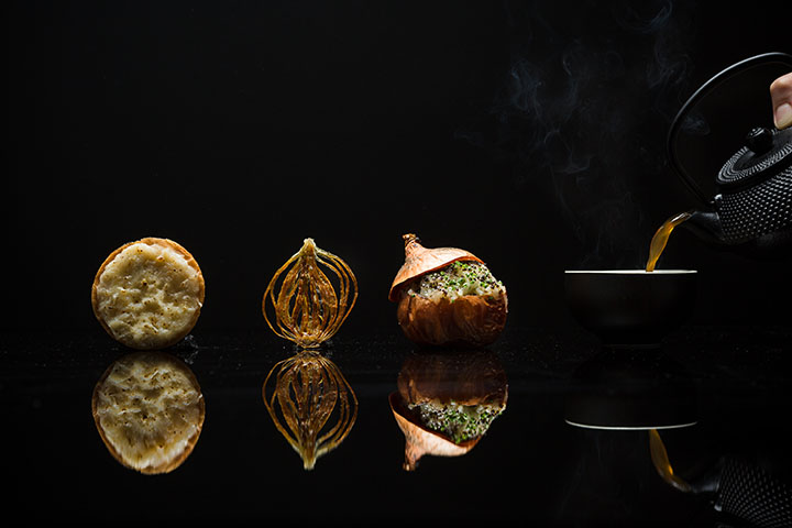 Chef Jason Tan's signature dish of Oignon doux des Cevennes at Corner House